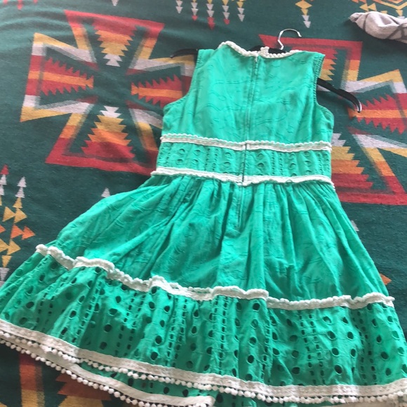 Forever 21 Green Eyelet & Pom Pom Dress Sleeveless - Picture 3 of 4